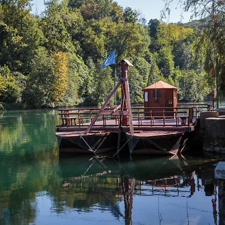 Hostello Adda Отель