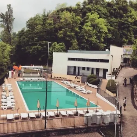 Hostello Adda Отель *