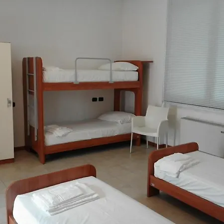 Hostello Adda Villa d'Adda