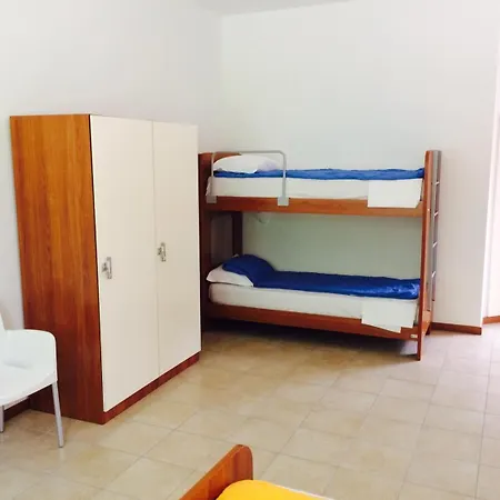 Hostello Adda Отель