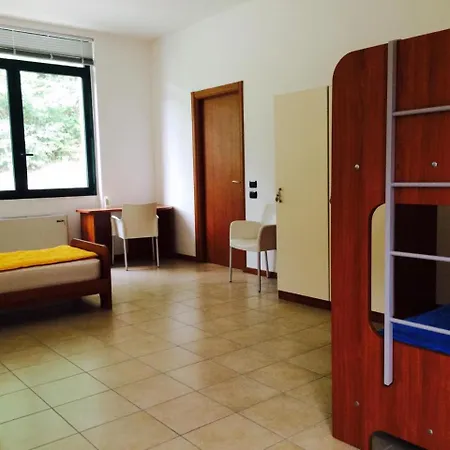 Hostello Adda Villa d'Adda