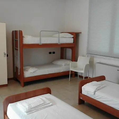 Hotel Hostello Adda Villa d'Adda
